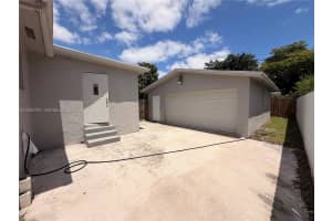 3011 N 74th Way, Hollywood, FL 33024, - MLS#A12002732