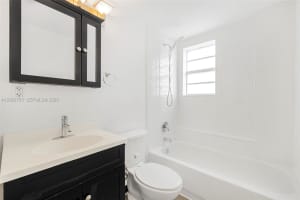 1876 Sw 11th Ter 302 Miami, FL 33135 - MLS#A12002733