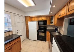 2810 NE 201st Terrace APT G108, Aventura, FL 33180, - MLS#A12002775