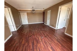 4713 Nw 7th St 410-1 Miami, FL 33126 - MLS#A12002793