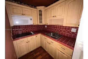 4713 Nw 7th St 410-1 Miami, FL 33126 - MLS#A12002793