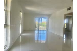 405 S Pine Island Rd APT 403D, Plantation, FL 33324, - MLS#A12002827