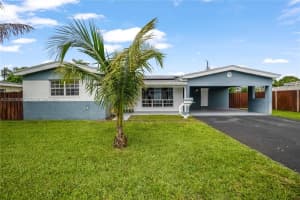 2310 De Soto Dr, Miramar