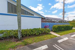 504 Timberlane Cir Green Acres, FL 33463 - MLS#A12002861