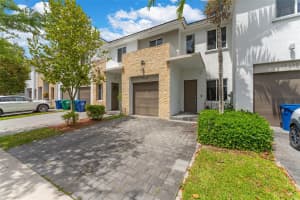 17624 Sw 149th Pl Miami, FL 33187 - MLS#A12002876