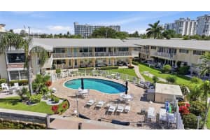 3216 Se 12th St 8 Pompano Beach, FL 33062 - MLS#A12002886