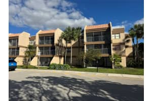 240 Lakeview Dr APT 112, Weston, FL 33326, - MLS#A12002894