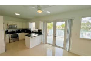 8235 Crespi Blvd #4, Miami Beach, FL 33141, - MLS#A12002903