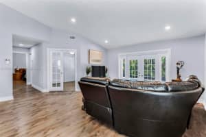 13721 Oak Ridge Dr, Davie, FL 33325, Sold 06/09/26