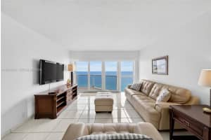 6767 Collins Ave APT 1609, Miami Beach, FL 33141, - MLS#A12002932