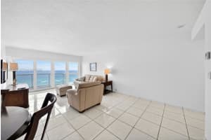 6767 Collins Ave APT 1609, Miami Beach, FL 33141, - MLS#A12002932