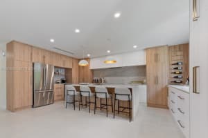 8405 Sw 144th St, Palmetto Bay