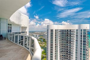 15901 Collins Ave APT 4302, Sunny Isles Beach, FL 33160, - MLS#A12002954