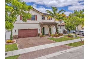 3525 W 94th St, Hialeah, FL 33018, - MLS#A12002976