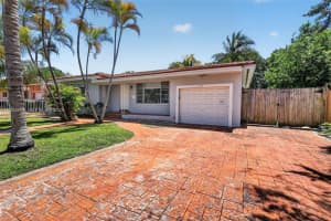 172 Nw 116th St, Miami