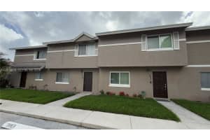 1419 Sussex Dr, North Lauderdale