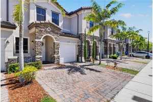 11469 Sw 252nd Ter Homestead, FL 33032 - MLS#A12003024