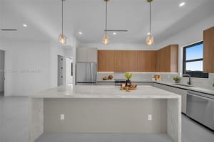 1055 Embers Pkwy W, Cape Coral, FL 33993, - MLS#A12003034