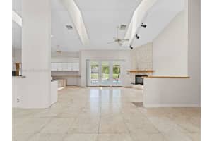 620 NW 104th Ave, Coral Springs, FL 33071, - MLS#A12003044