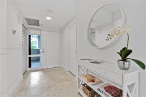 101 Crandon Blvd APT 367, Key Biscayne, FL 33149, - MLS#A12003050