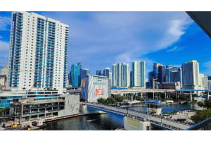 10 Sw South River Dr 802, Miami