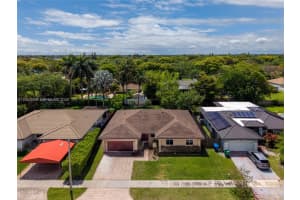 14762 Sw 143rd Ter, Miami