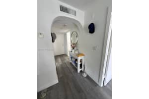 9350 Fontainebleau Blvd APT 413, Miami, FL 33172, - MLS#A12003106