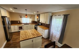 20301 Sw 105th Ave Cutler Bay, FL 33189 - MLS#A12003107