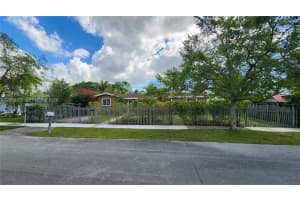 20301 Sw 105th Ave Cutler Bay, FL 33189 - MLS#A12003107