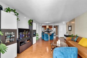 1200 Brickell Bay Dr APT 1924, Miami, FL 33131, - MLS#A12003142