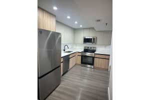 20840 San Simeon Way 601, Miami