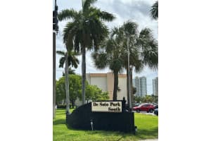 Building 3, 701 Three Islands Boulevard APT 110, Hallandale Beach, FL 33009, - MLS#A12003168