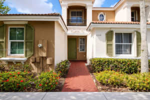 2264 NE 42nd Cir, Homestead, FL 33033, - MLS#A12003172