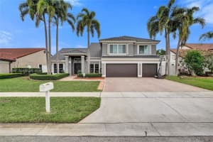 19387 Nw 13th St, Pembroke Pines
