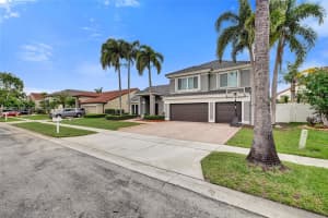 19387 NW 13th St, Pembroke Pines, FL 33029, - MLS#A12003182