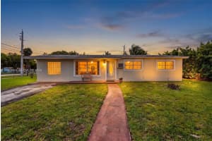 20621 Nw 24th Ct, Miami Gardens