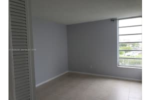 8840 Fontainebleau Blvd 402 Miami, FL 33172 - MLS#A12003229