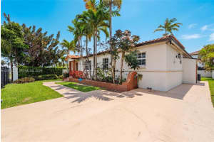 9000 SW 40th Terrace, Miami, FL 33165, - MLS#A12003260