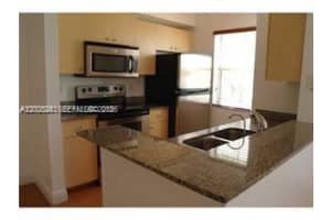 2586 Centergate Dr 207, Miramar