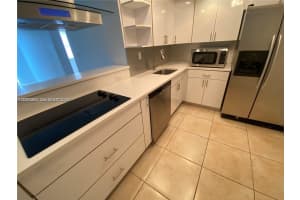 1800 Sans Souci Blvd APT 315, North Miami, FL 33181, - MLS#A12003265