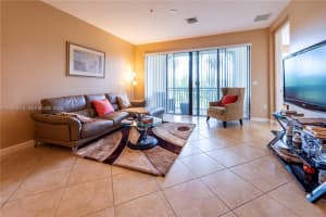 3020 NW 125th Ave APT 317, Sunrise, FL 33323, - MLS#A12003274