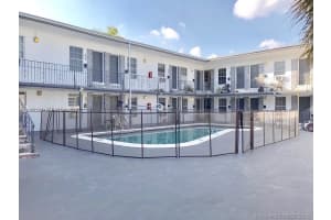 1843 Dewey St #100, Hollywood, FL 33020, - MLS#A12003283