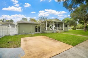 899 E Country Club Cir, Plantation, FL 33317, - MLS#A12003287