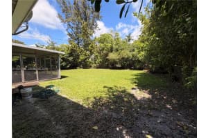 5765 SW 48th St, Miami, FL 33155, - MLS#A12003322
