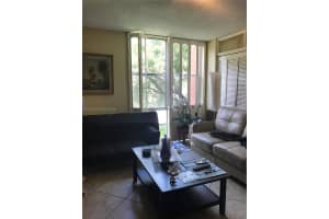 200 172nd St 207 Sunny Isles Beach, FL 33160 - MLS#A12003324