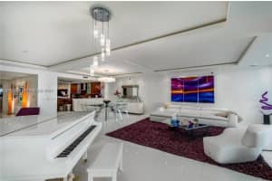 2711 S Ocean Dr UNIT 2304, Hollywood, FL 33019, - MLS#A12003333