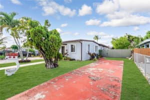 175 E 45th St, Hialeah, FL 33013, - MLS#A12003339