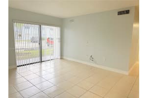 7200 NW 179th St APT 111, Hialeah, FL 33015, - MLS#A12003366
