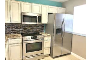 5200 Nw 31st Ave 155 Fort Lauderdale, FL 33309 - MLS#A12003370