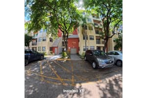 MLS# A12003395, Doral, Florida 33166
